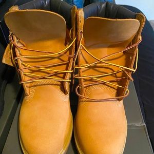 Timberland 6’ inch boots